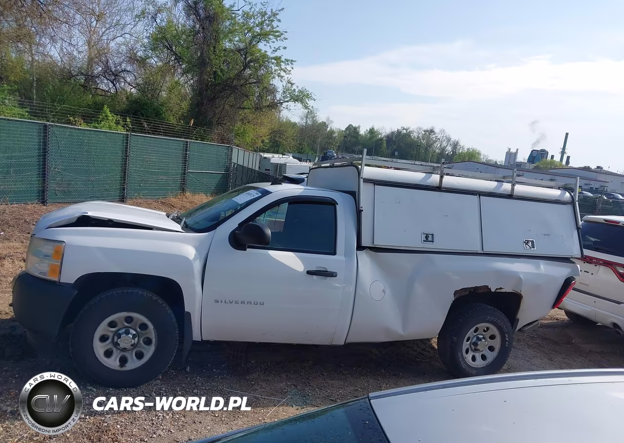 2011 Chevrolet Silverado 1500 Work Truck VIN:1GCNKPEA1BZ257337 - 15