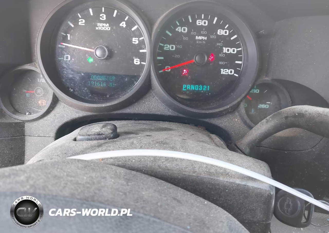 2011 Chevrolet Silverado 1500 Work Truck VIN:1GCNKPEA1BZ257337 - 7