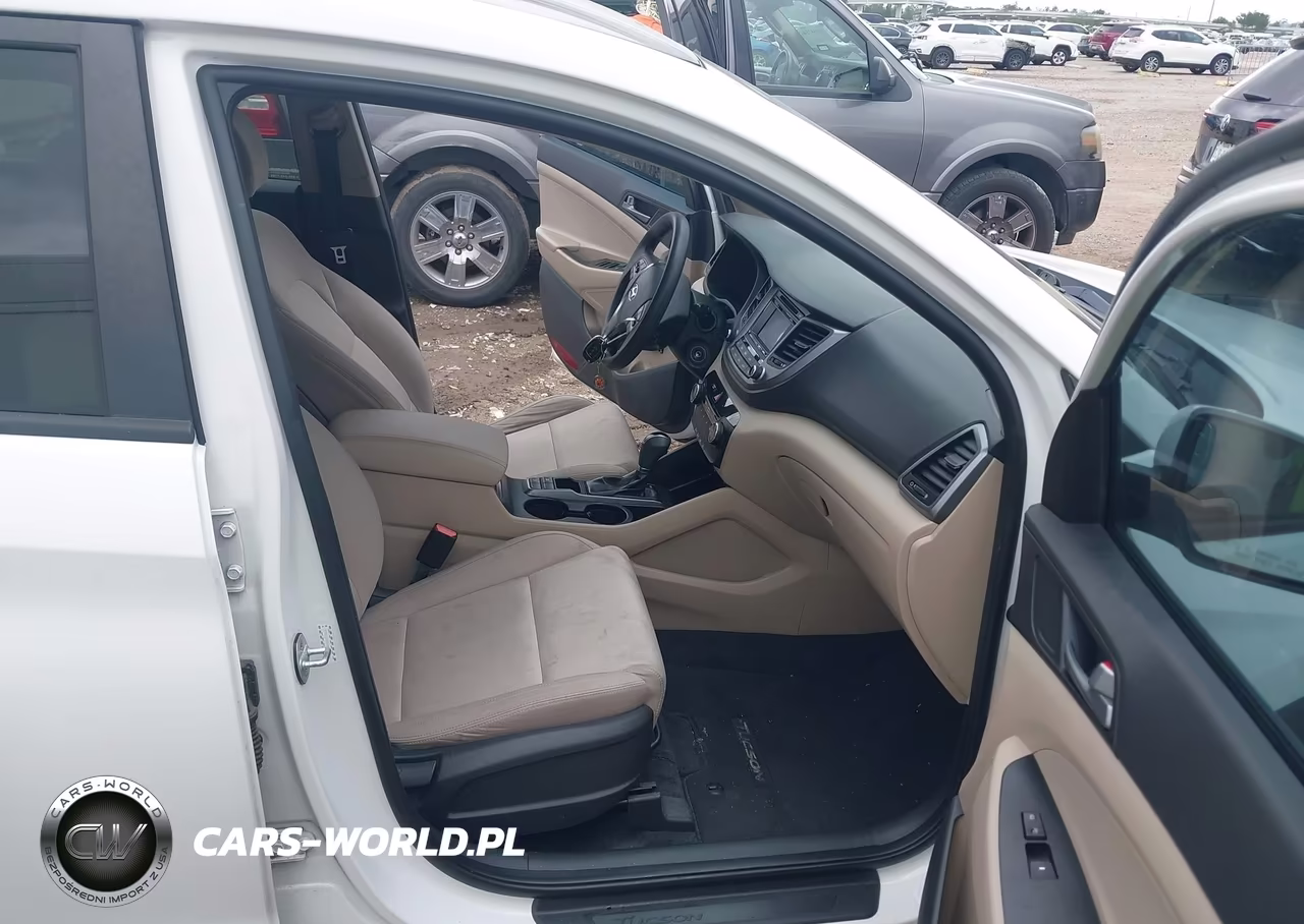 2017 Hyundai Tucson Se VIN:KM8J33A49HU469117 - 5