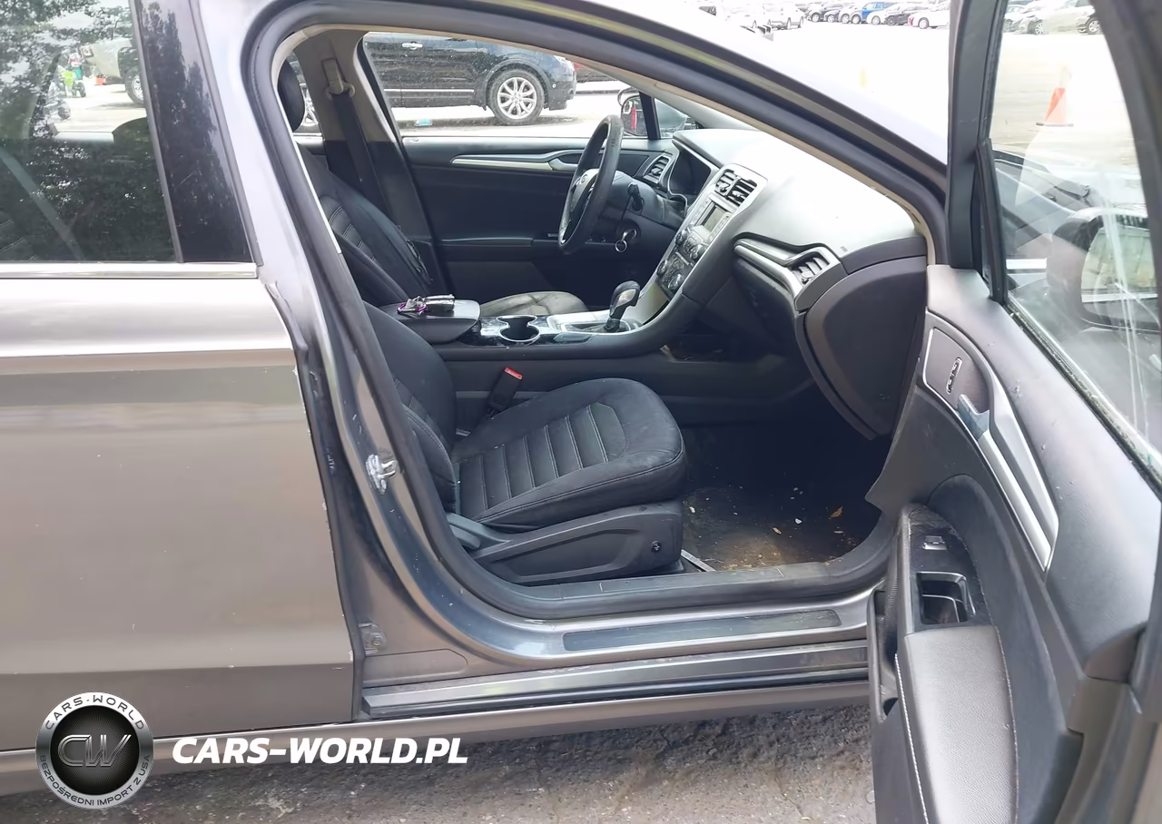 2014 Ford Fusion Se VIN:1FA6P0H73E5375162 - 5