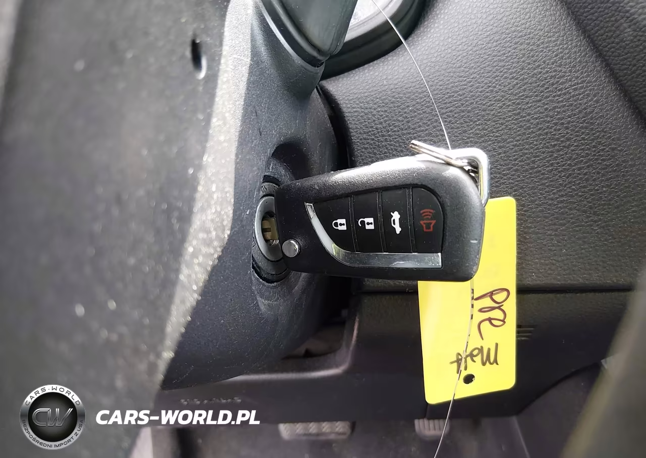 2022 Toyota Corolla Le VIN:5YFEPMAE6NP344741 - 11