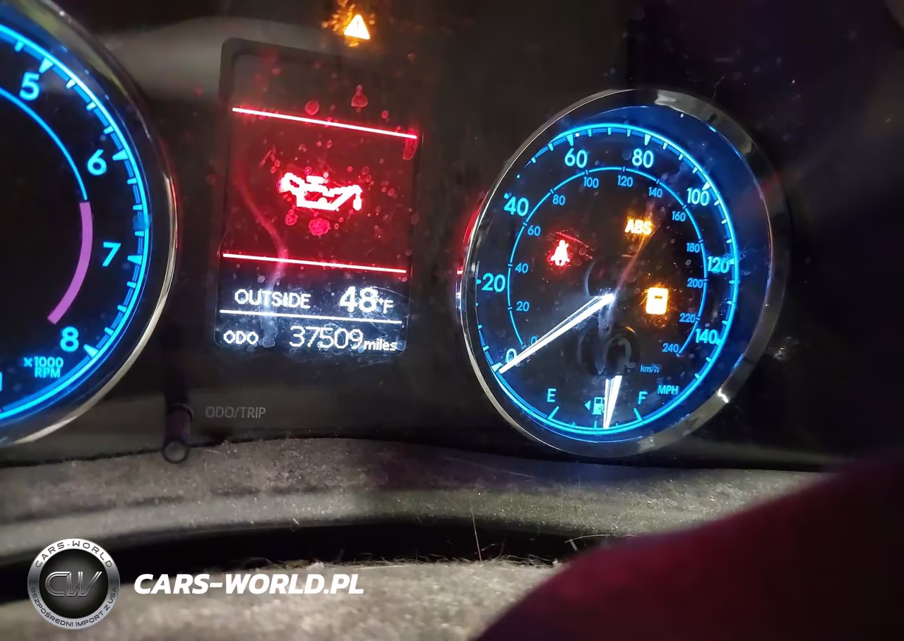 2018 Toyota Corolla Le VIN:2T1BURHE1JC105137 - 15