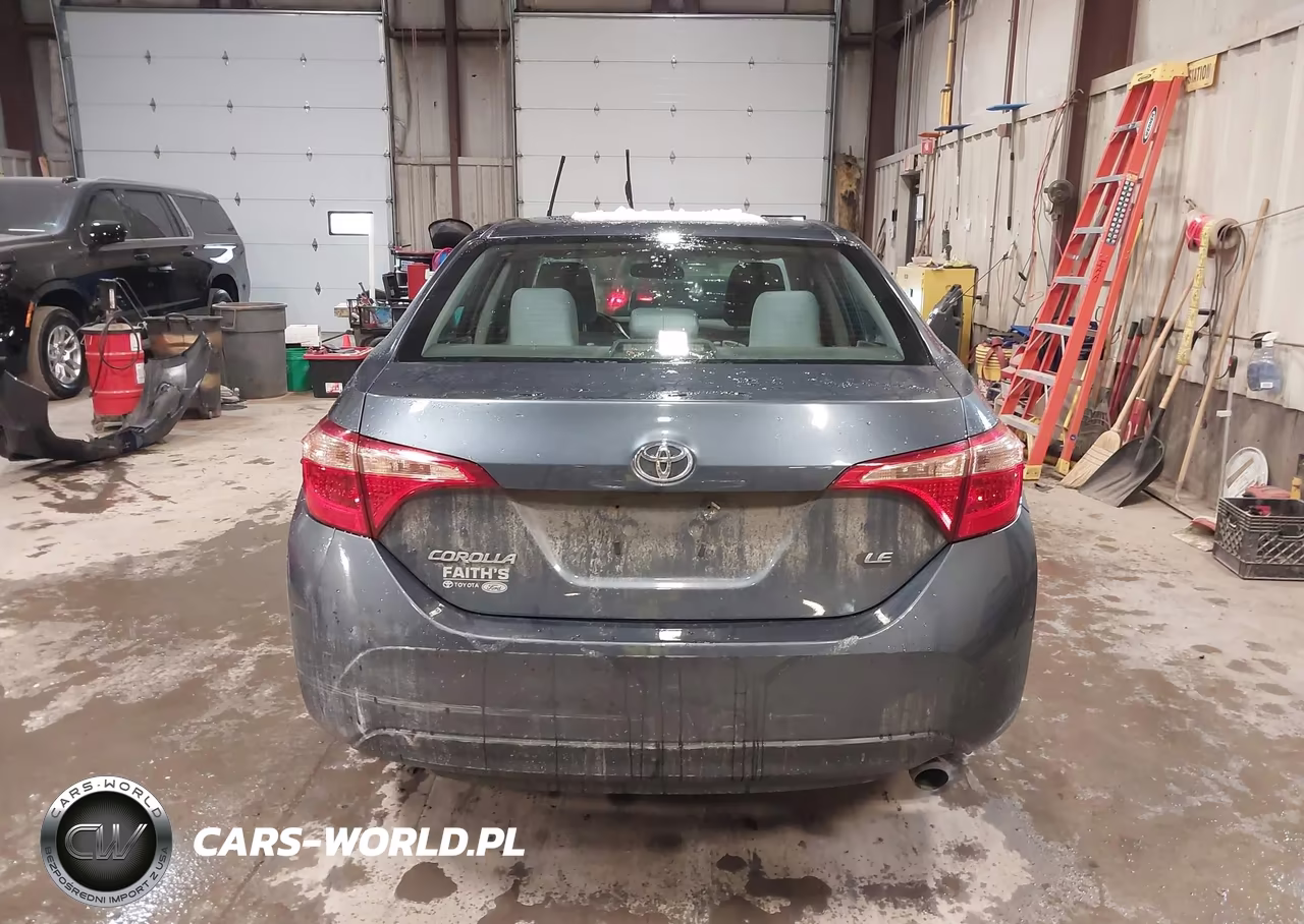 2018 Toyota Corolla Le VIN:2T1BURHE1JC105137 - 16