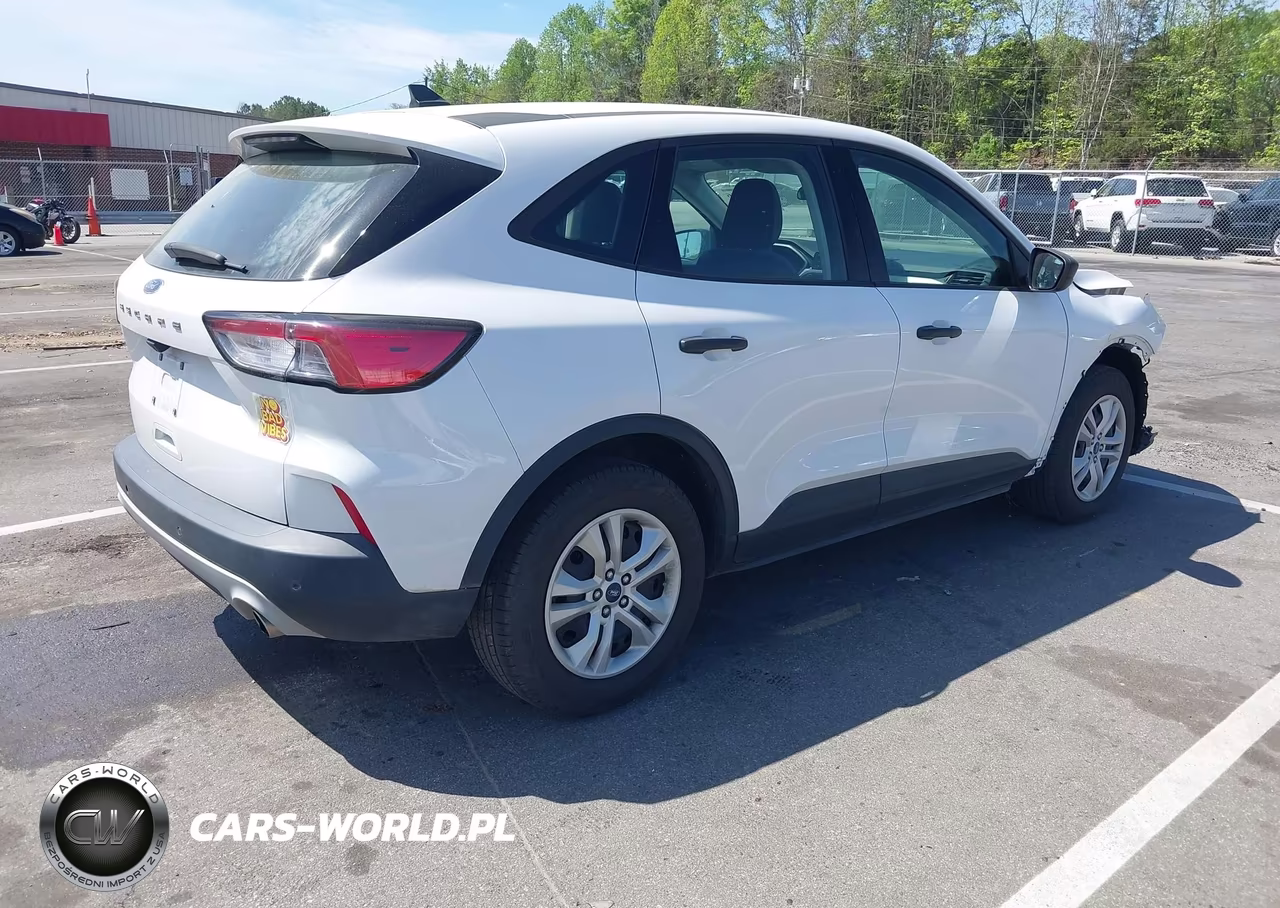 2022 Ford Escape S VIN:1FMCU0F66NUB00547 - 4