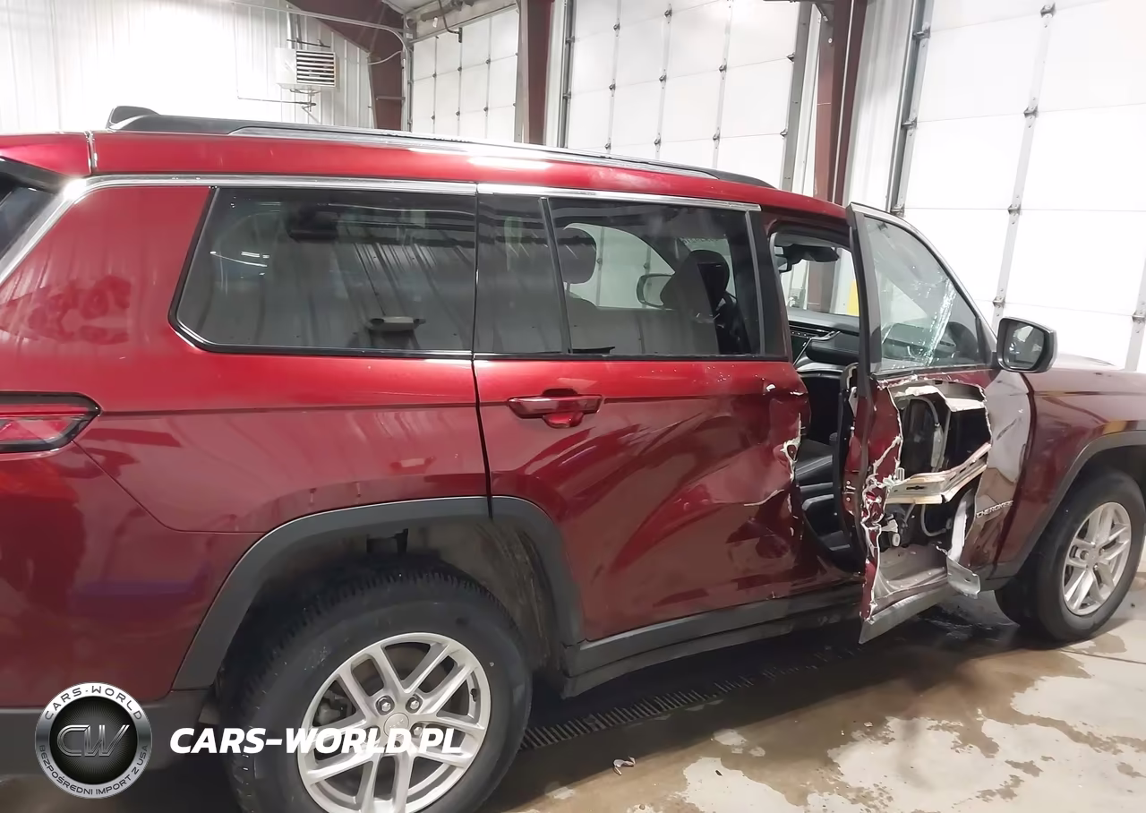 2023 Jeep Grand Cherokee L Laredo 4X4 VIN:1C4RJKAGXP8885363 - 13