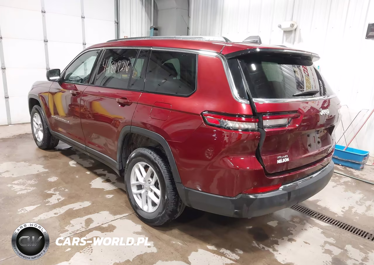2023 Jeep Grand Cherokee L Laredo 4X4 VIN:1C4RJKAGXP8885363 - 3