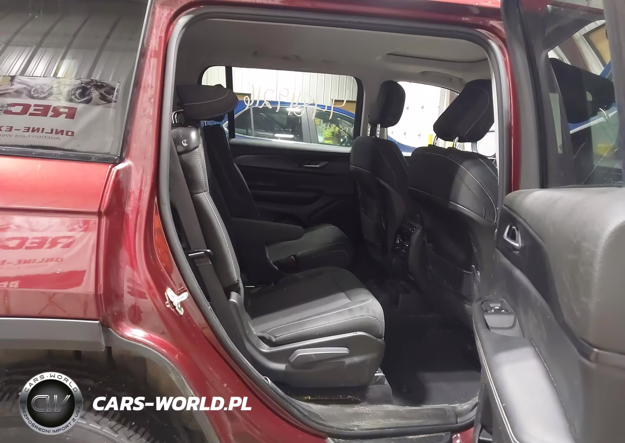 2023 Jeep Grand Cherokee L Laredo 4X4 VIN:1C4RJKAGXP8885363 - 8