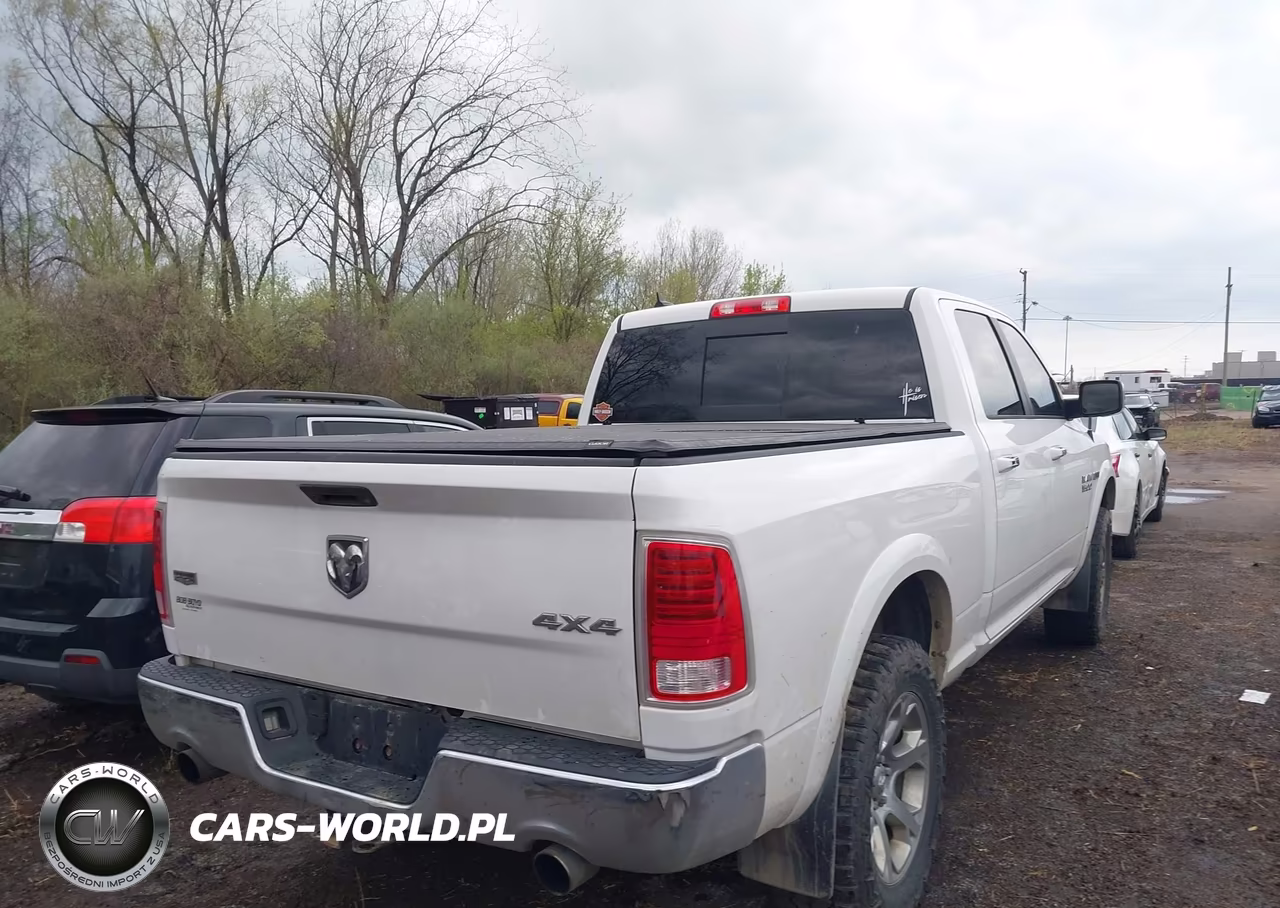 2014 Ram 1500 Laramie VIN:1C6RR7VM2ES272893 - 4