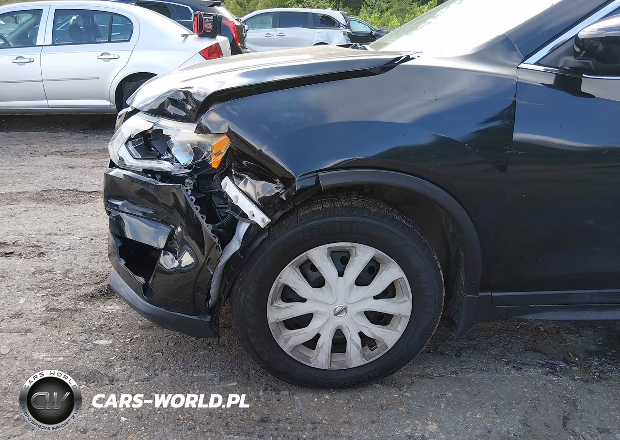 2018 Nissan Rogue S VIN:5N1AT2MT8JC750804 - 17