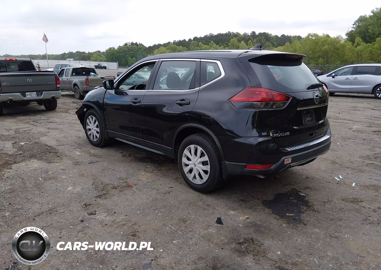 2018 Nissan Rogue S VIN:5N1AT2MT8JC750804 - 3