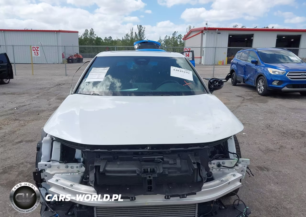 2024 Honda Civic Sport Touring VIN:19XFL1G85RE028898 - 13