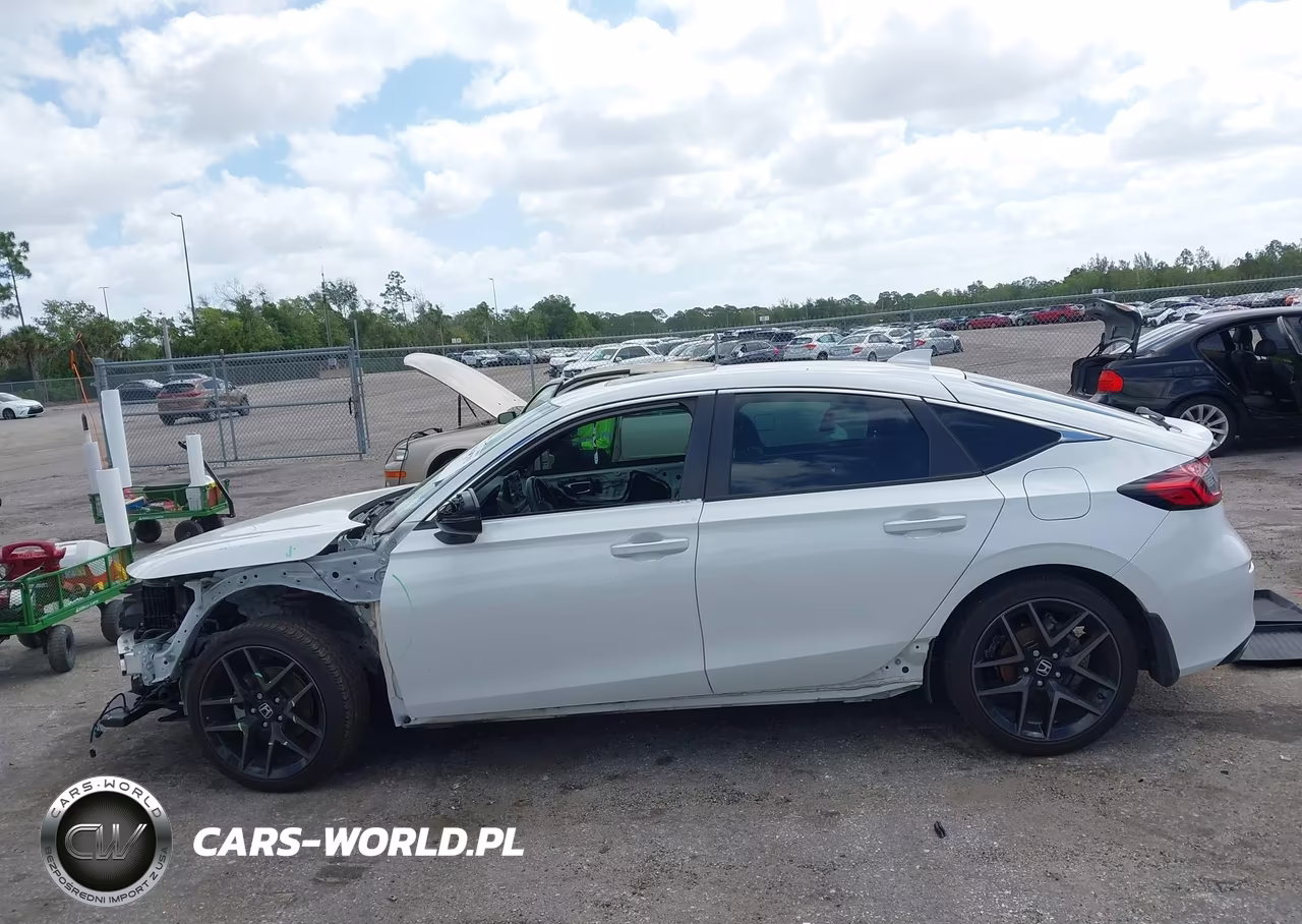 2024 Honda Civic Sport Touring VIN:19XFL1G85RE028898 - 15