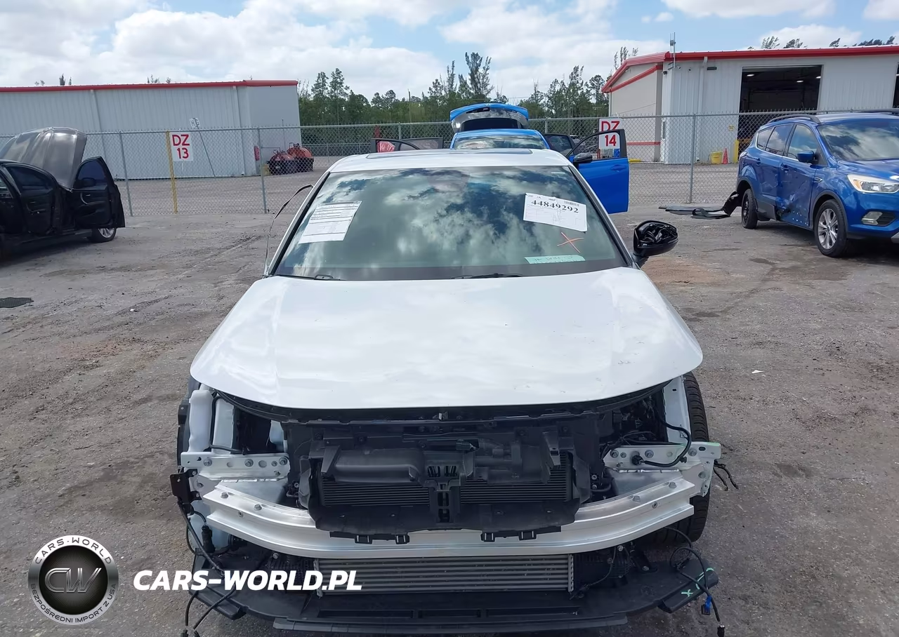 2024 Honda Civic Sport Touring VIN:19XFL1G85RE028898 - 6