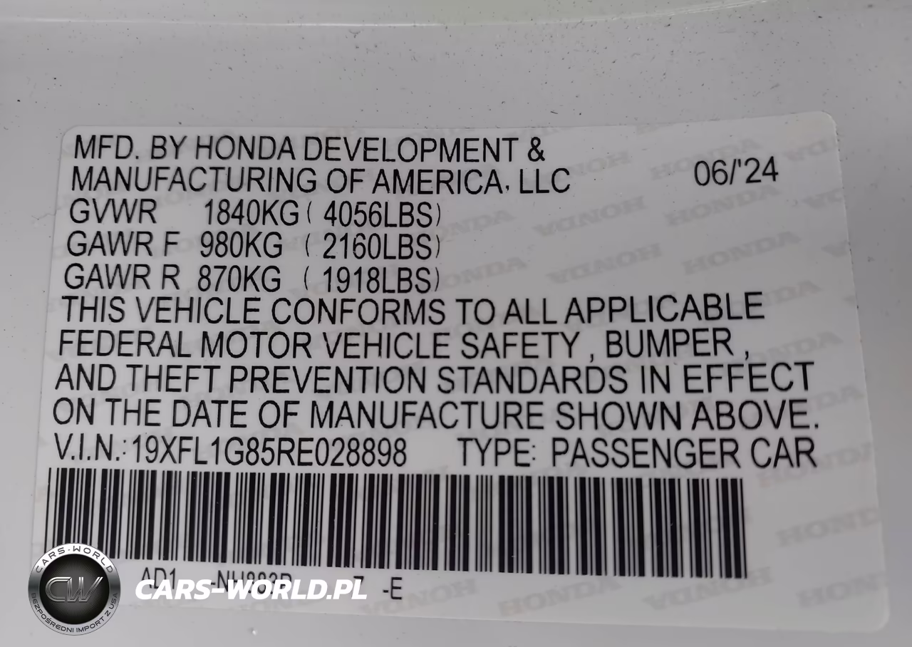 2024 Honda Civic Sport Touring VIN:19XFL1G85RE028898 - 9