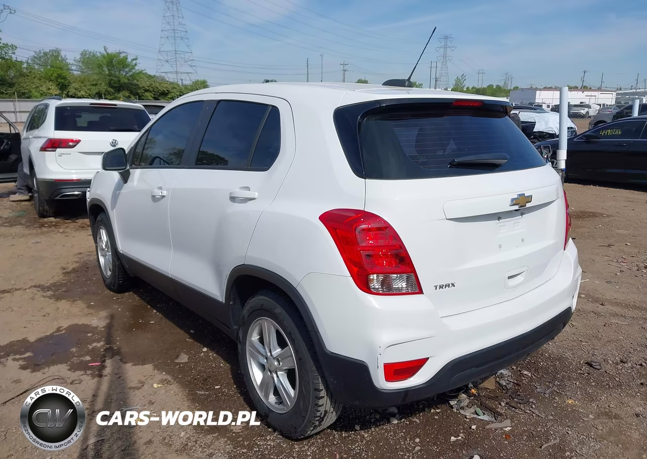 2020 Chevrolet Trax Fwd Ls VIN:KL7CJKSBXLB317150 - 3