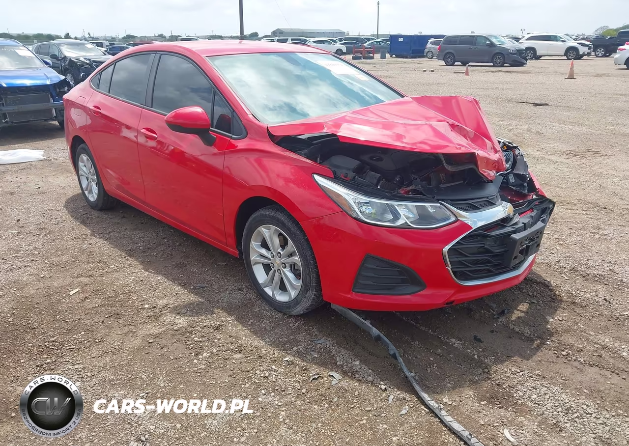 2019 Chevrolet Cruze Ls – zdjęcie 1 z 16