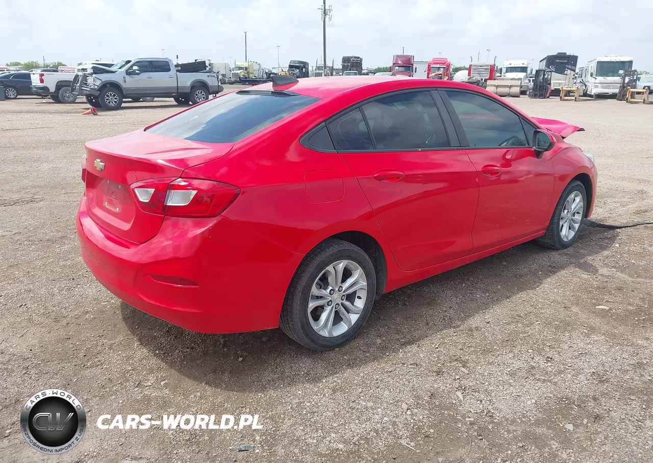 2019 Chevrolet Cruze Ls VIN:1G1BC5SM6K7102693 - 4