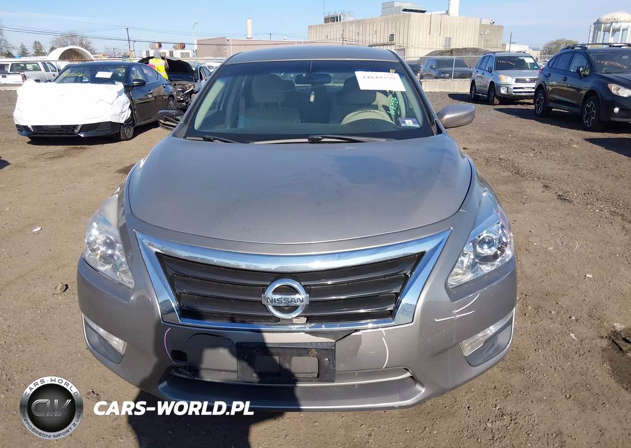 2014 Nissan Altima 2.5 S VIN:1N4AL3APXEC201490 - 12