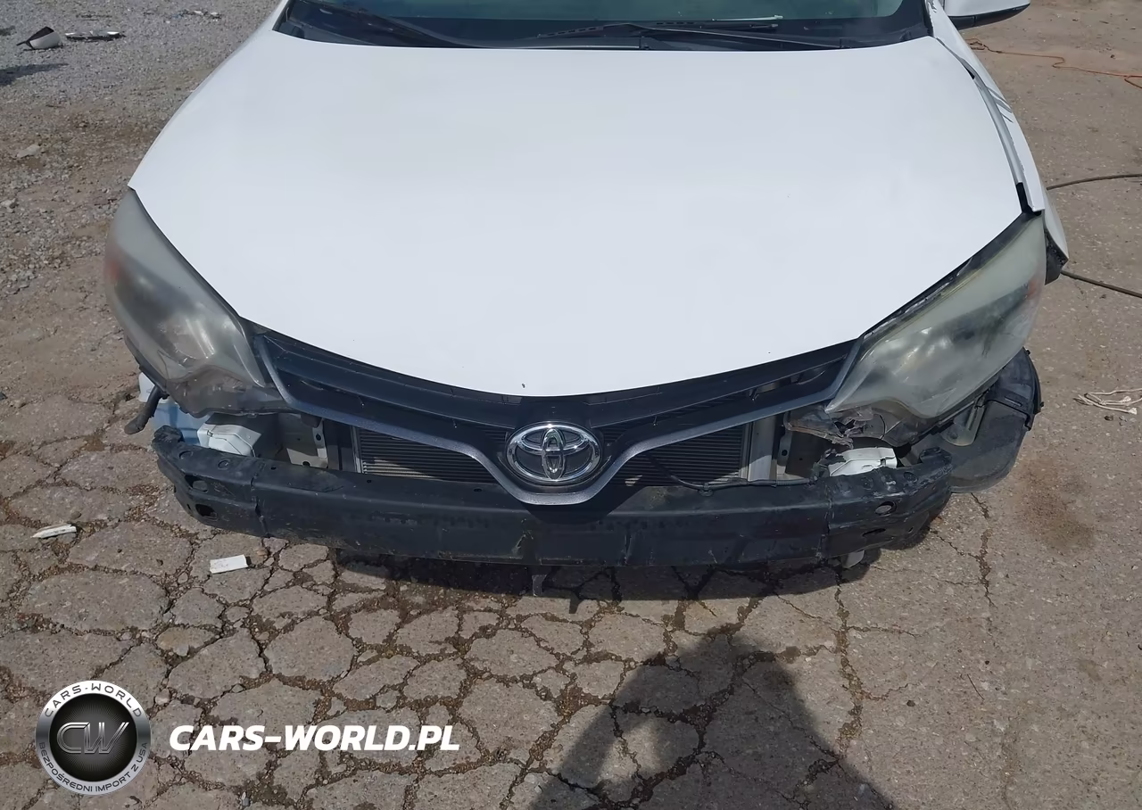 2016 Toyota Corolla Le VIN:5YFBURHE6GP501153 - 17