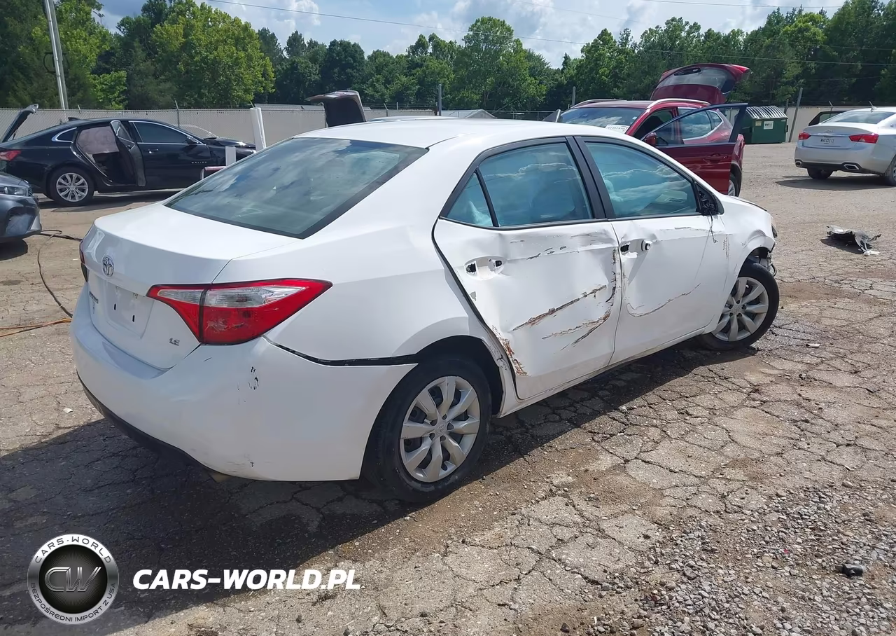 2016 Toyota Corolla Le VIN:5YFBURHE6GP501153 - 4