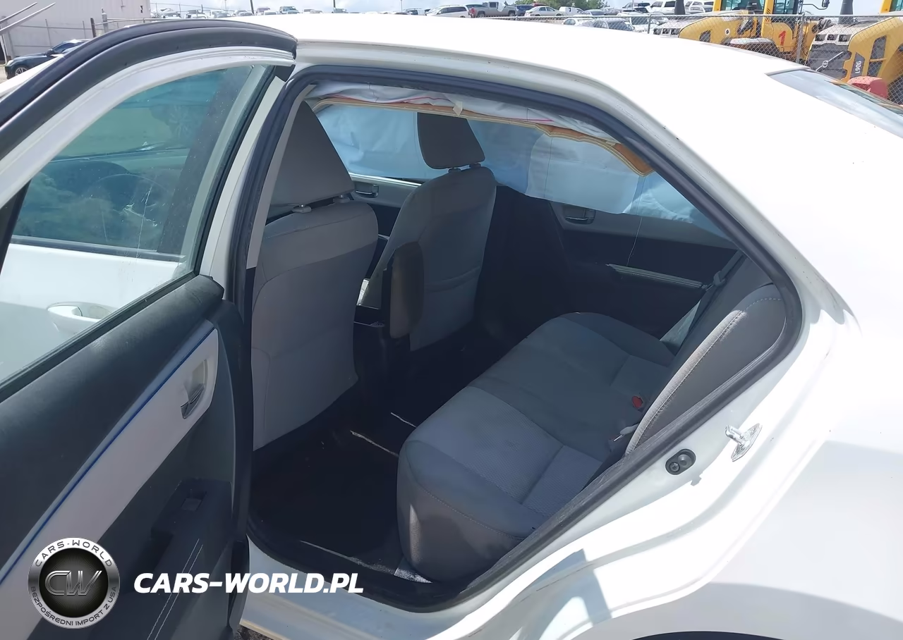 2016 Toyota Corolla Le VIN:5YFBURHE6GP501153 - 8