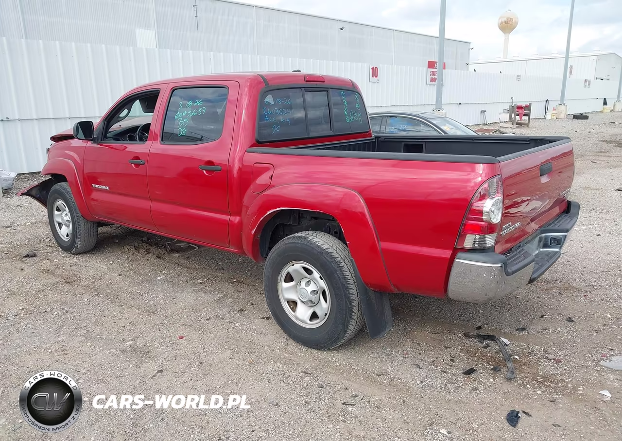 2011 Toyota Tacoma Prerunner VIN:5TFJX4GN6BX003102 - 3