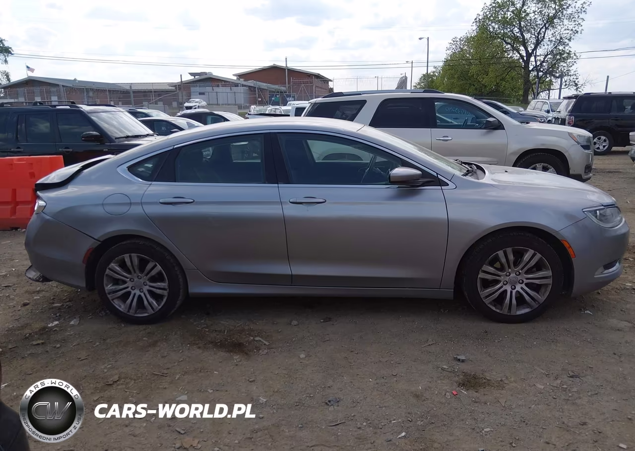 2015 Chrysler 200 Limited VIN:1C3CCCAB1FN755406 - 13