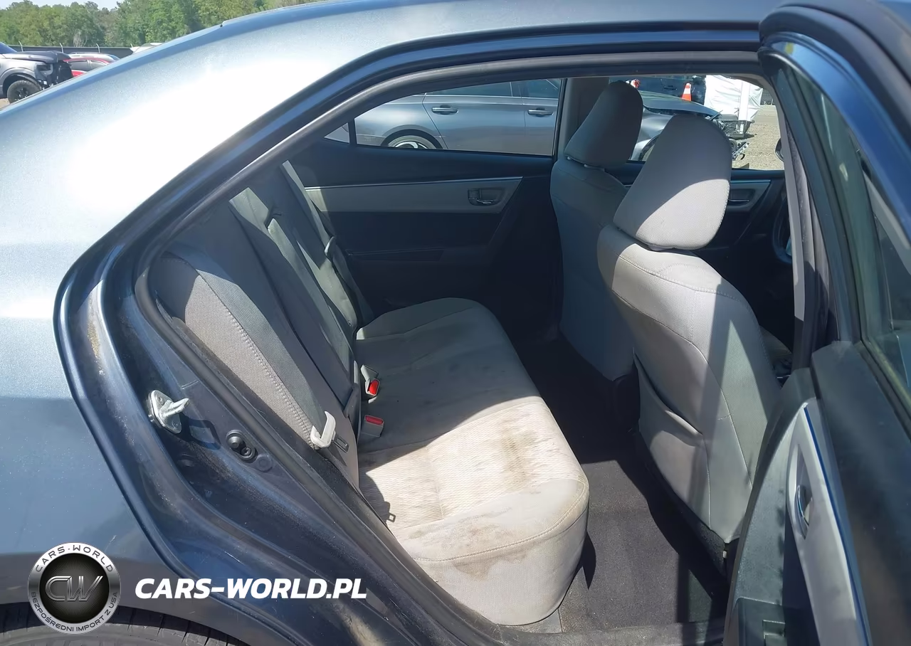 2015 Toyota Corolla Le VIN:5YFBURHE7FP331223 - 8