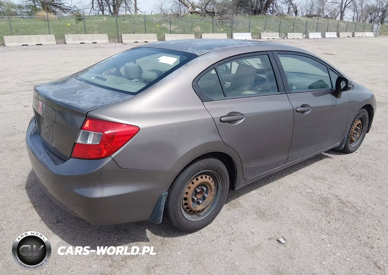 2012 Honda Civic Lx VIN:2HGFB2F50CH518940 - 4