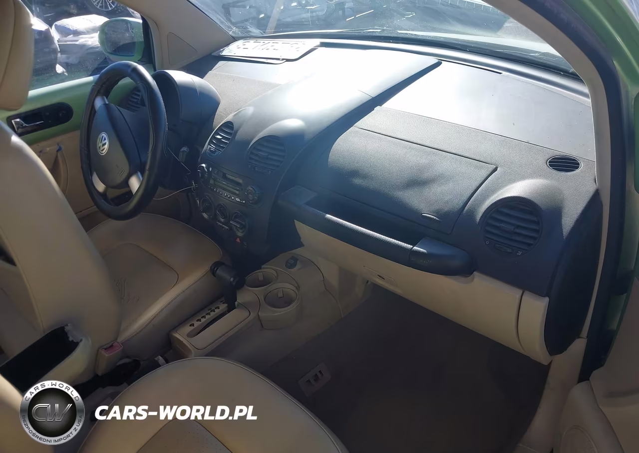 2002 Volkswagen New Beetle Gls VIN:3VWCK21C92M441652 - 5
