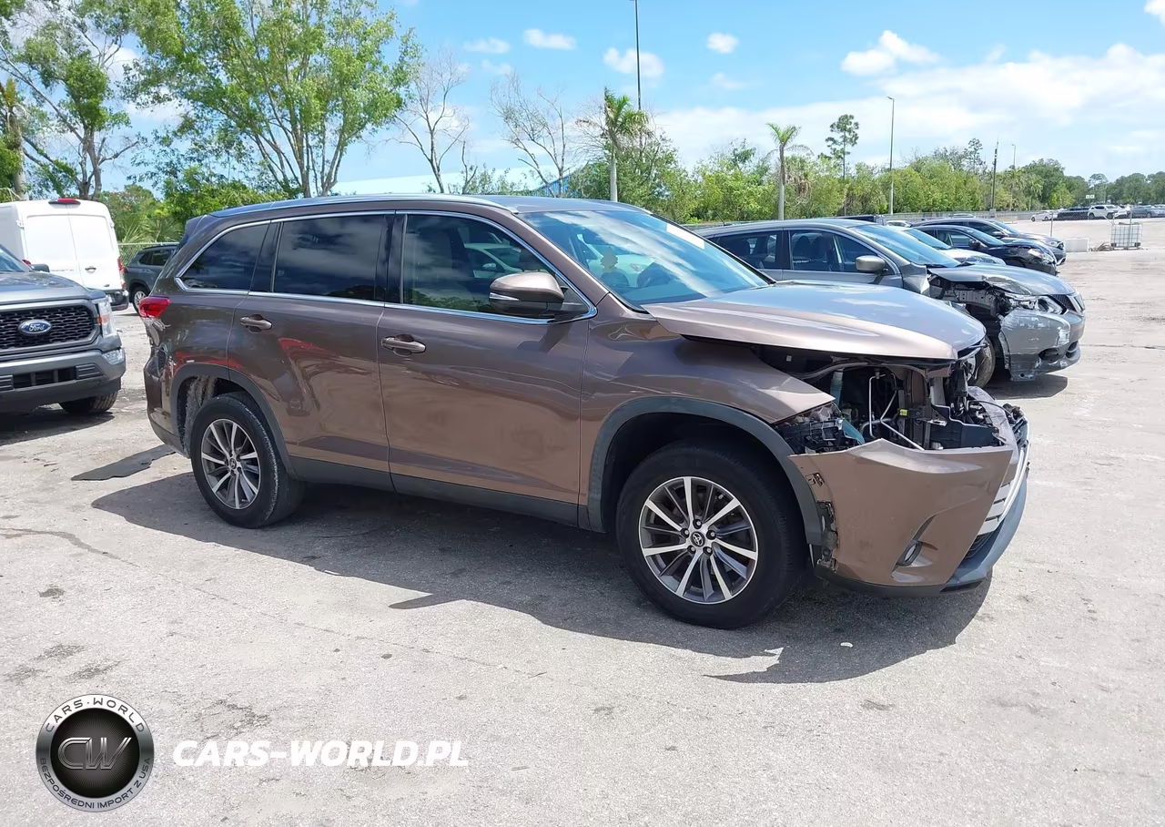 2019 Toyota Highlander Xle