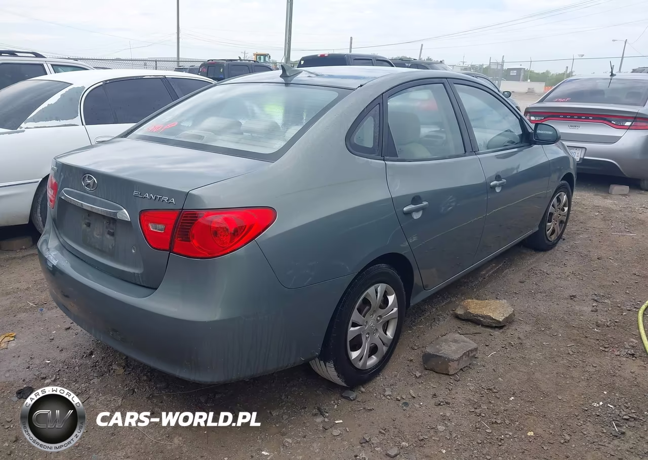 2010 Hyundai Elantra Gls VIN:KMHDU4AD0AU908985 - 4