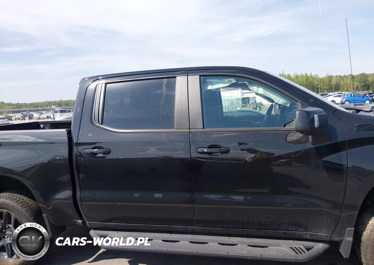 2026 Chevrolet Silverado 1500 4Wd Short Bed Lt Trail Boss VIN:3GCUKFEDXTG220515 - 14