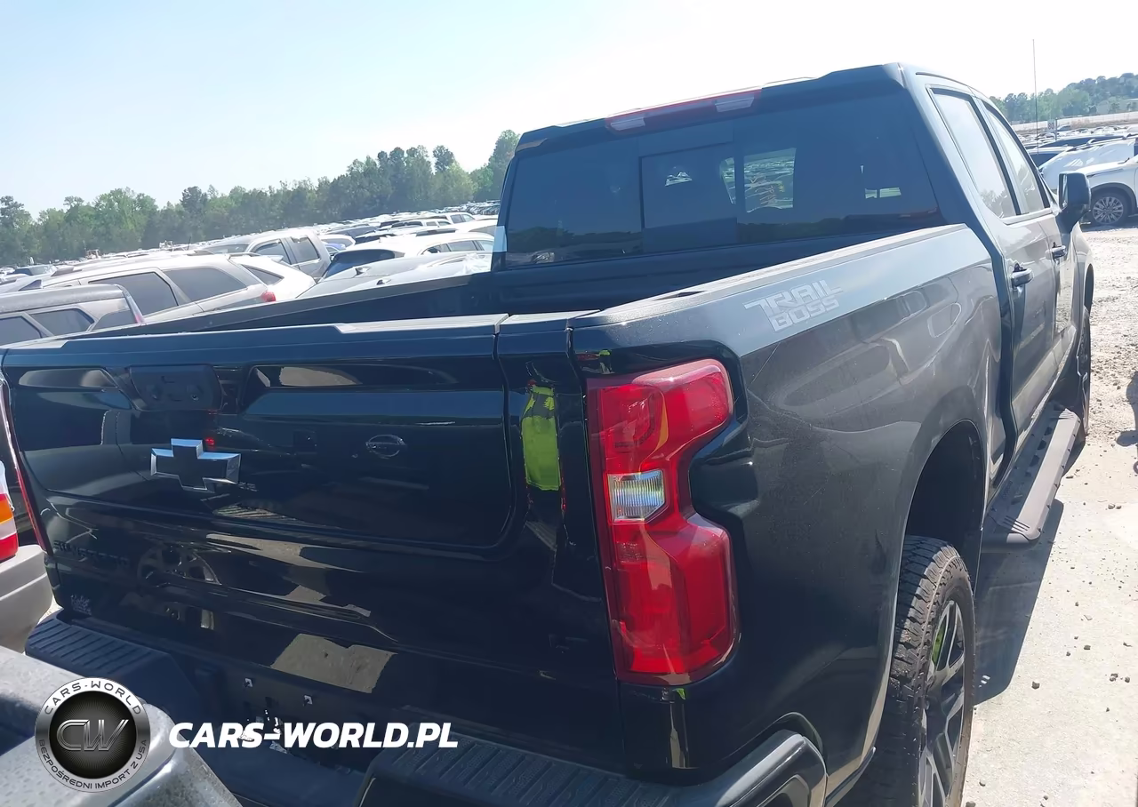 2026 Chevrolet Silverado 1500 4Wd Short Bed Lt Trail Boss VIN:3GCUKFEDXTG220515 - 17