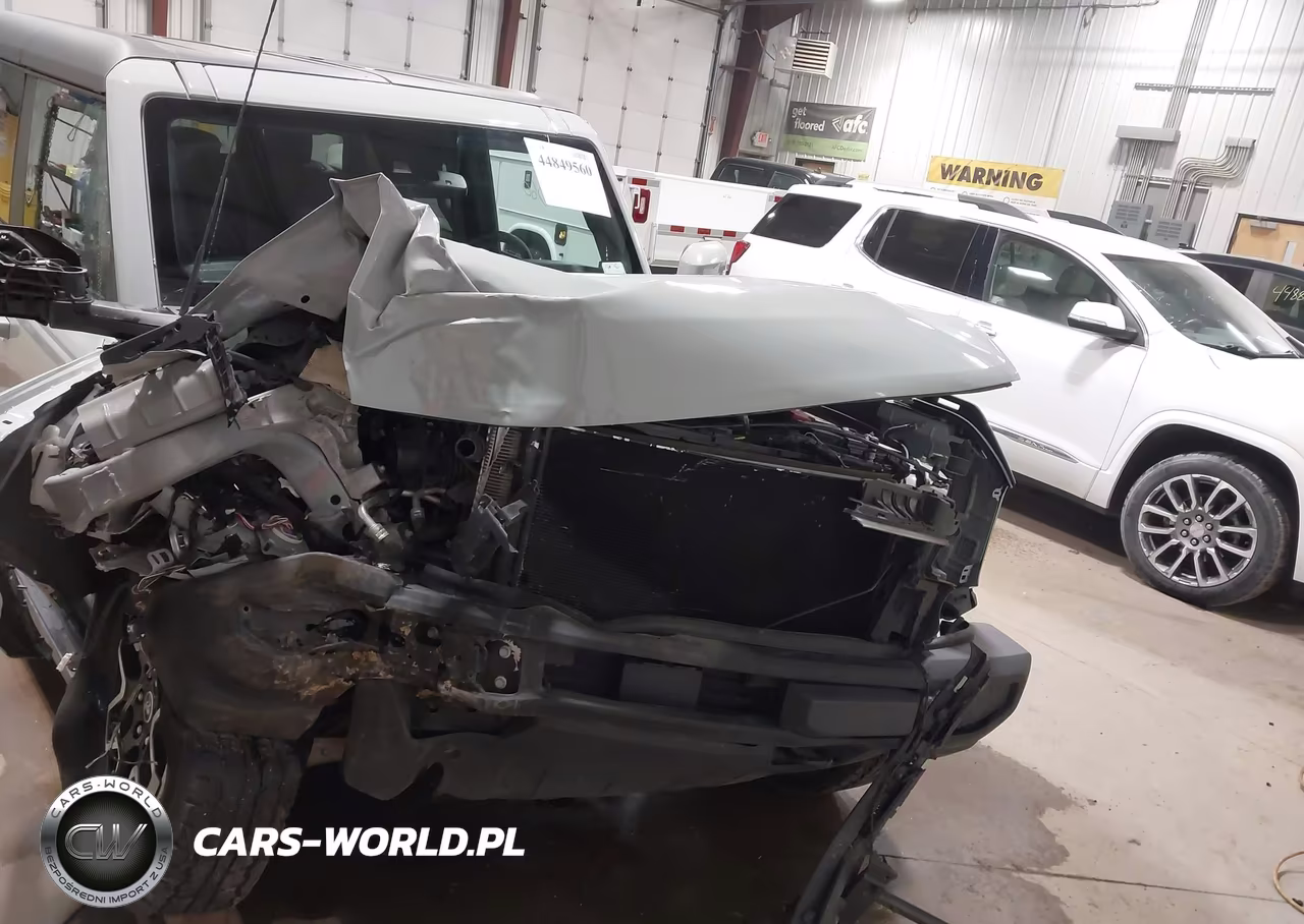 2023 Ford Bronco Outer Banks VIN:1FMDE5BHXPLB05751 - 12
