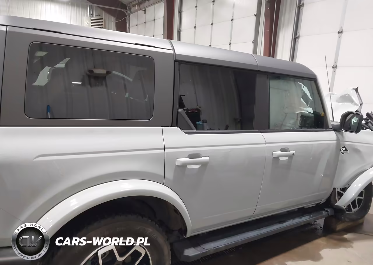 2023 Ford Bronco Outer Banks VIN:1FMDE5BHXPLB05751 - 13