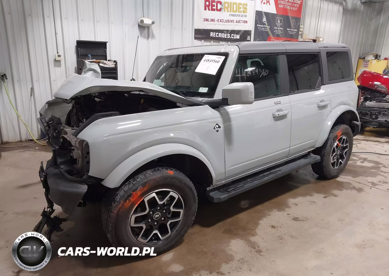 2023 Ford Bronco Outer Banks VIN:1FMDE5BHXPLB05751 - 2