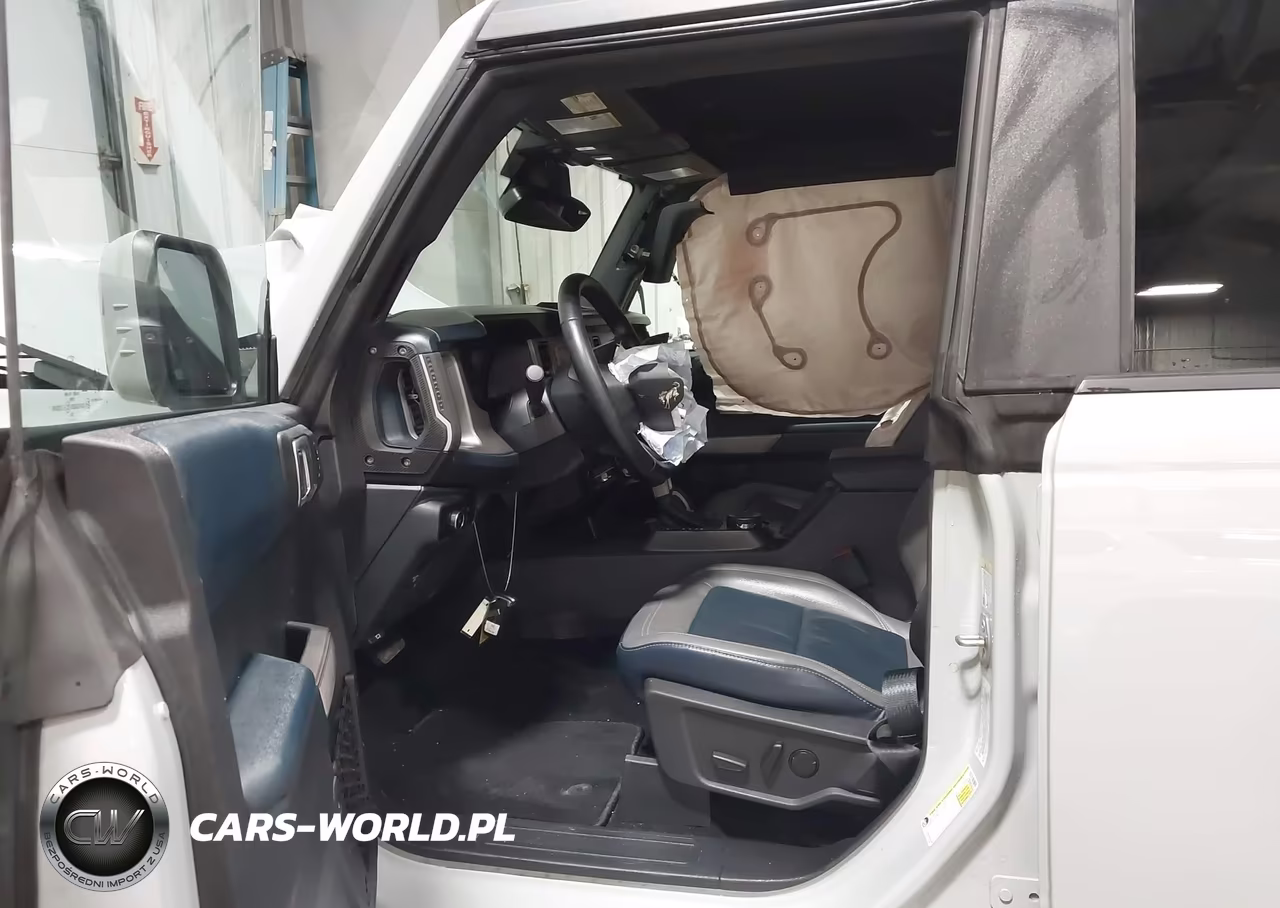 2023 Ford Bronco Outer Banks VIN:1FMDE5BHXPLB05751 - 5