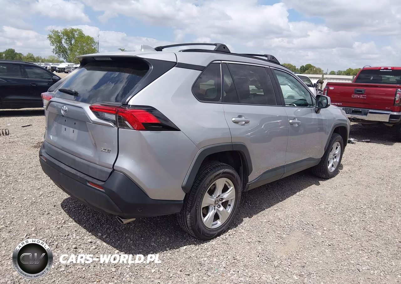 2021 Toyota Rav4 Xle VIN:2T3W1RFV6MC109161 - 4