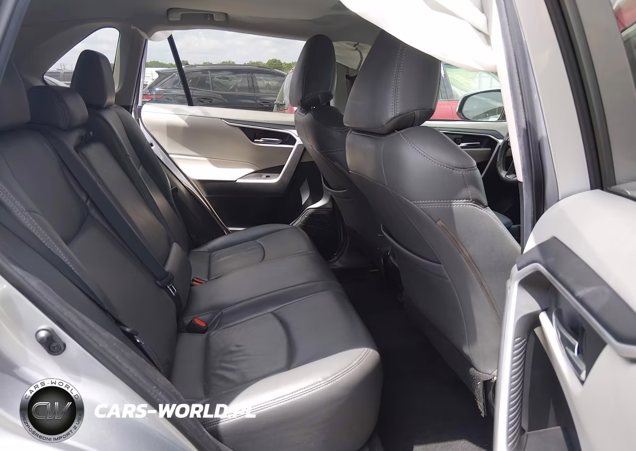 2021 Toyota Rav4 Xle VIN:2T3W1RFV6MC109161 - 8