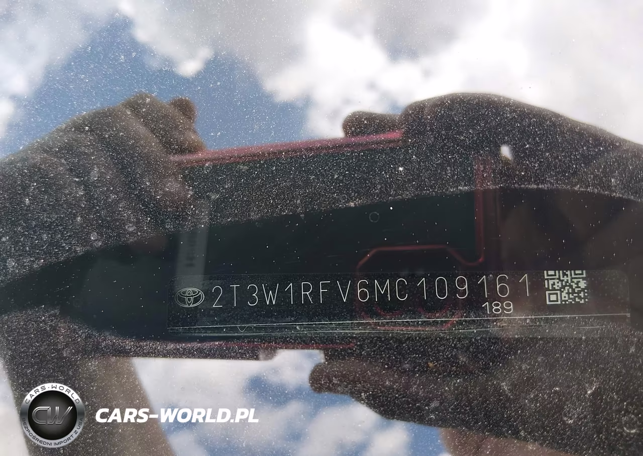 2021 Toyota Rav4 Xle VIN:2T3W1RFV6MC109161 - 9