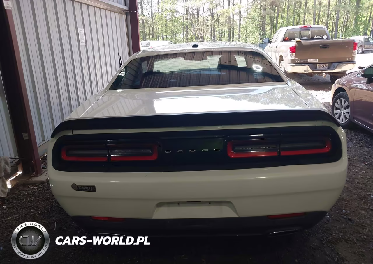 2016 Dodge Challenger Sxt VIN:2C3CDZAG8GH185233 - 17