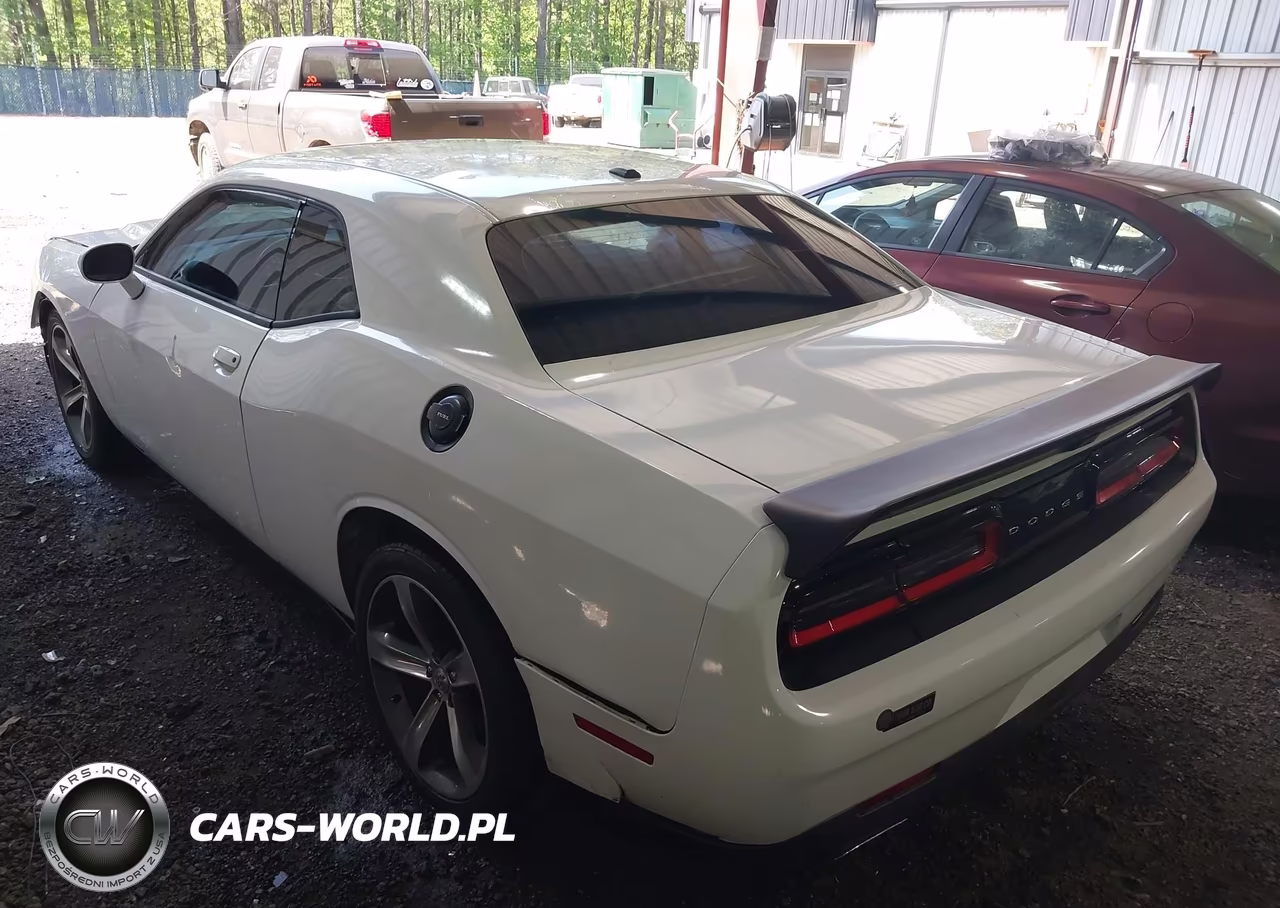 2016 Dodge Challenger Sxt VIN:2C3CDZAG8GH185233 - 3