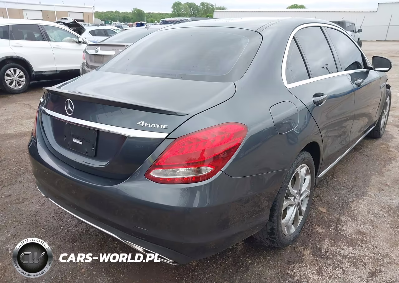 2016 Mercedes-Benz C 300 4Matic-Luxury 4Matic-Sport 4Matic VIN:55SWF4KB0GU096852 - 4