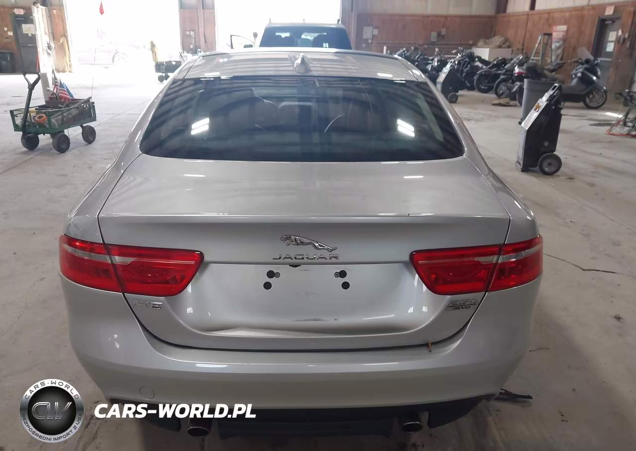 2018 Jaguar Xe 25T Premium VIN:SAJAJ4FXXJCP37513 - 15