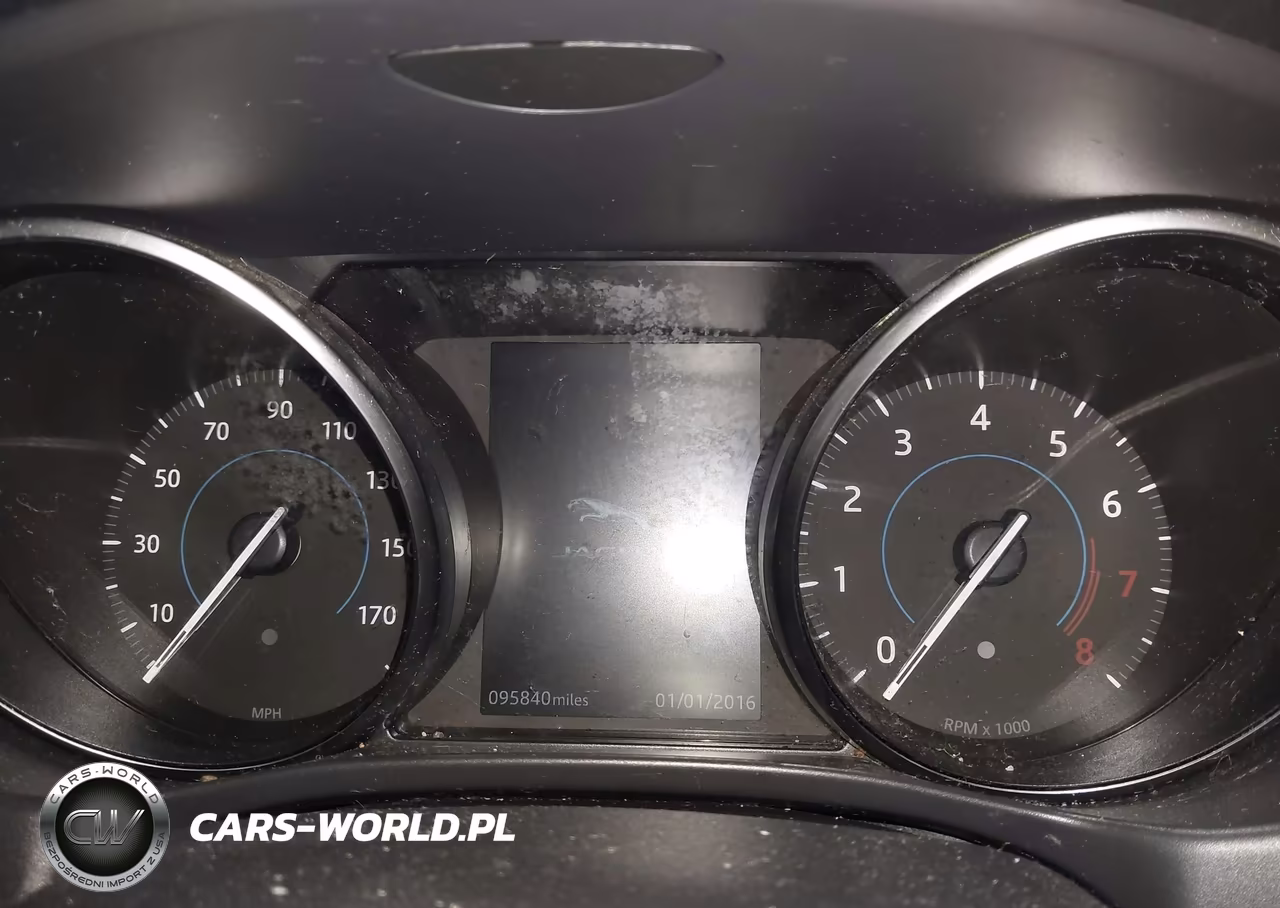 2018 Jaguar Xe 25T Premium VIN:SAJAJ4FXXJCP37513 - 7