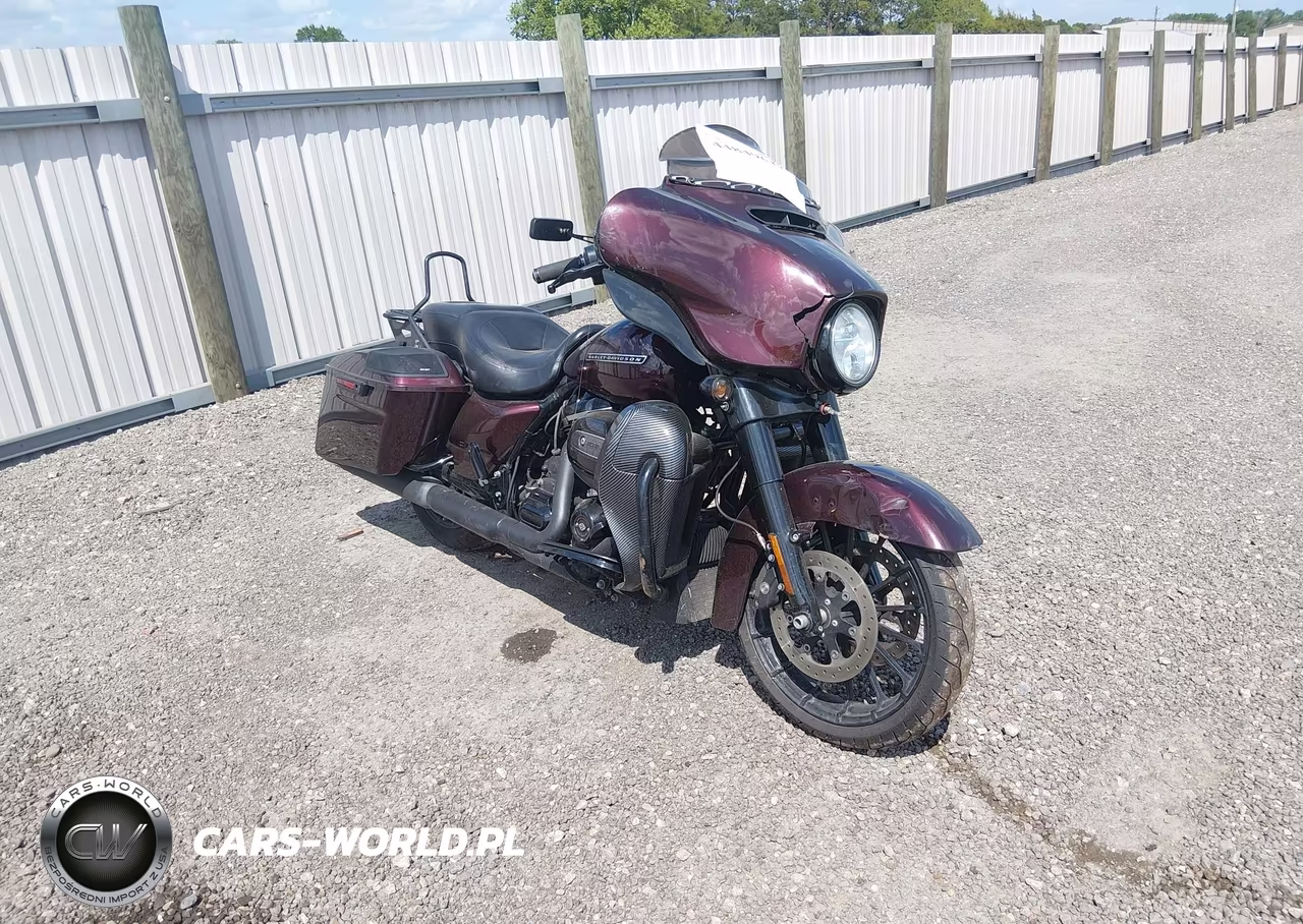 2018 Harley-Davidson Flhxs Street Glide Special