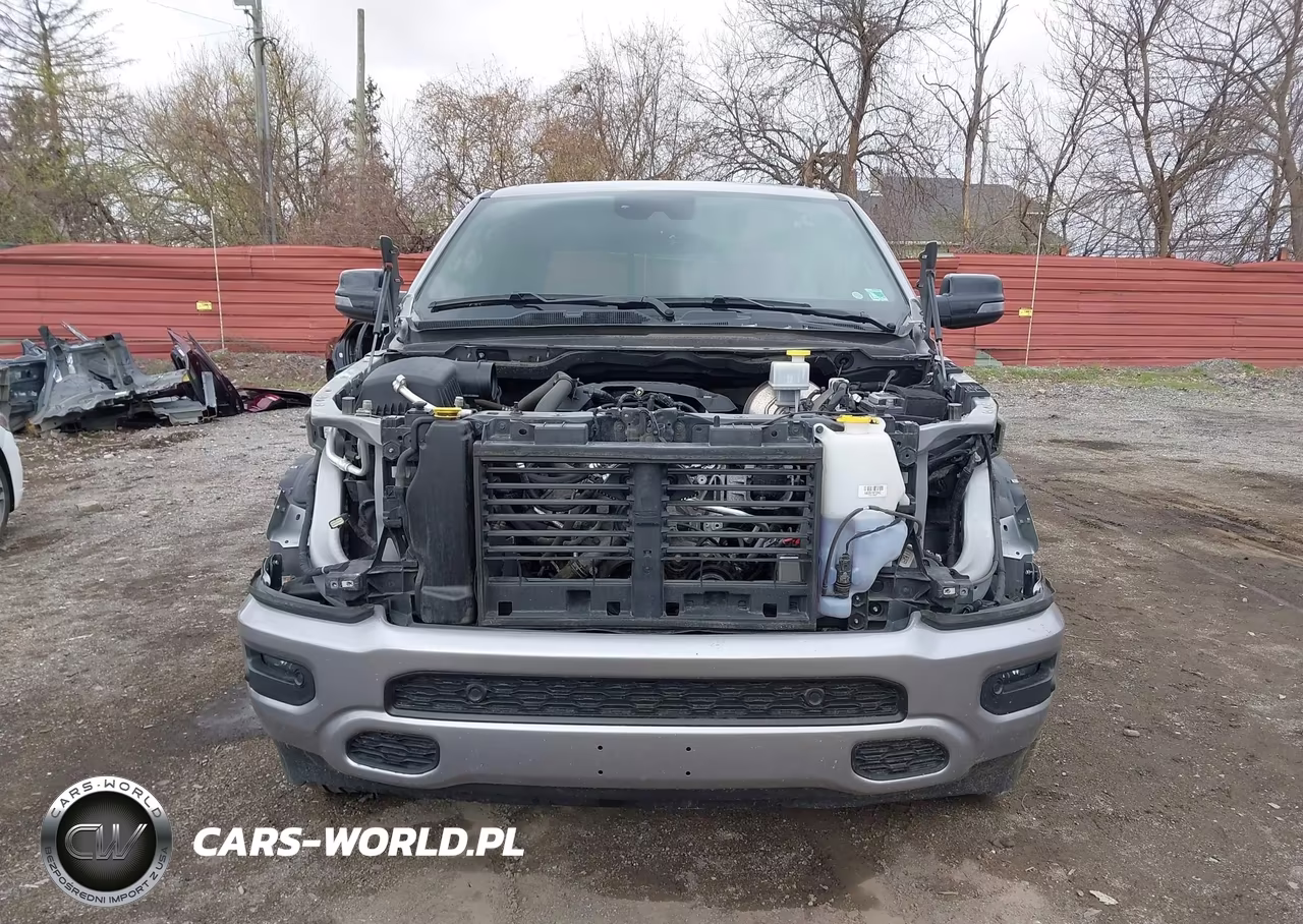 2023 Ram 1500 VIN:1C6SRFJT8PN567555 - 12