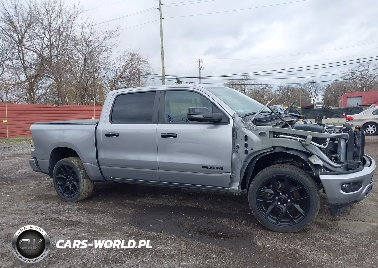 2023 Ram 1500 VIN:1C6SRFJT8PN567555 - 13