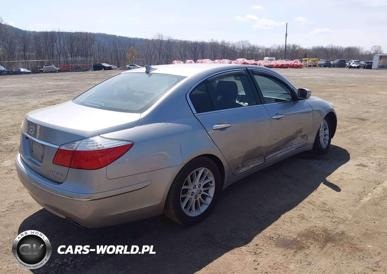 2009 Hyundai Genesis 3.8 VIN:KMHGC46E49U043581 - 4